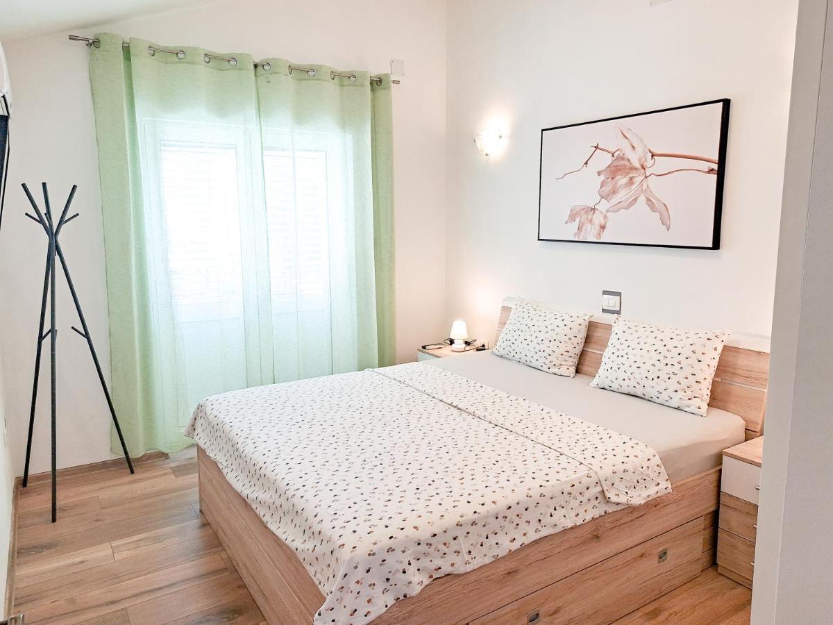 Apartments Tomislav Медулин Екстериор снимка